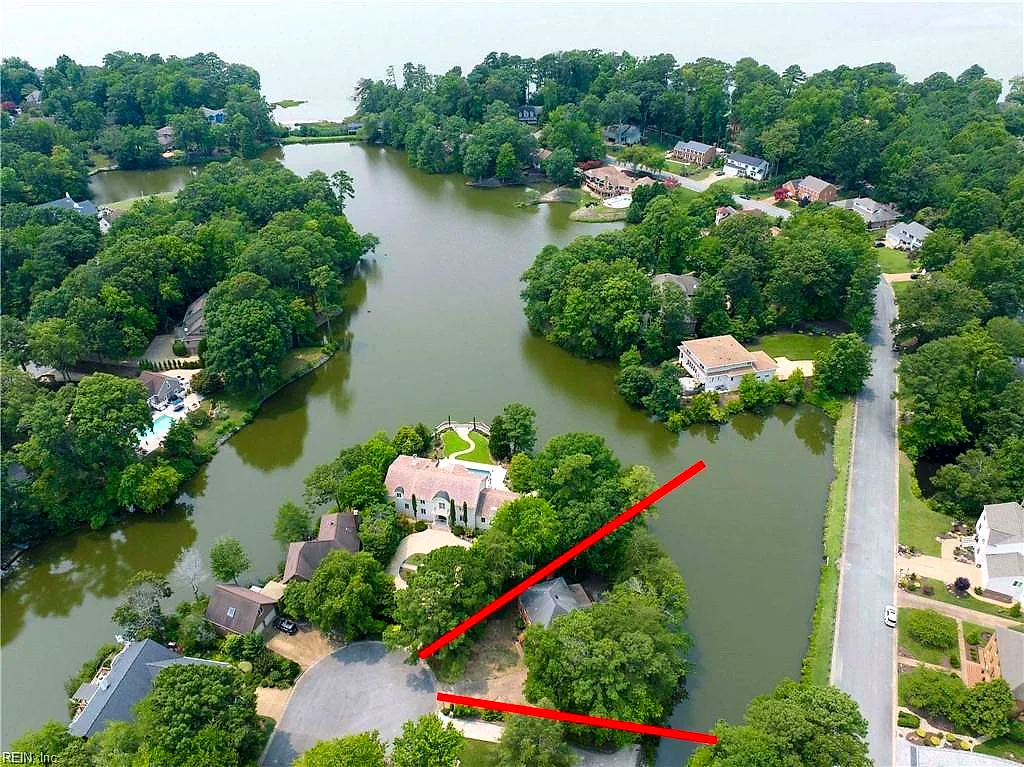 3 Valentine CT, NEWPORT NEWS VA 23606