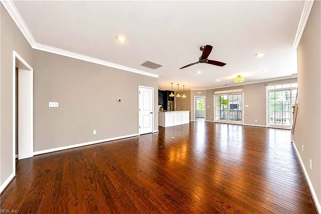 3402 Queens Path, Williamsburg — photo