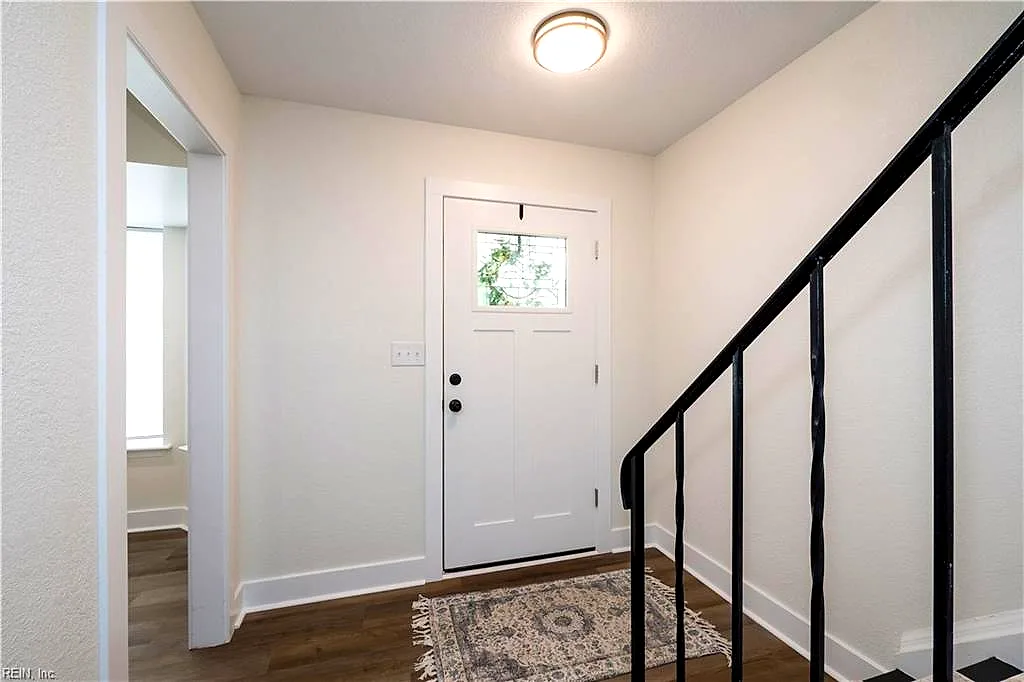 3464 Woodburne Dr, Virginia Beach — photo