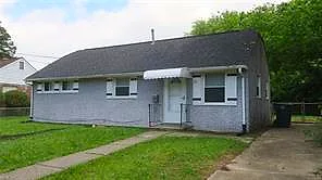 30 Jordan Dr, Hampton — photo