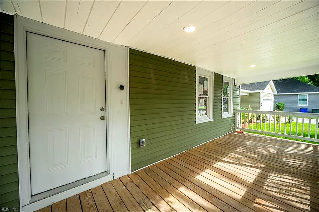 3308 Lyons Ave, Norfolk — photo