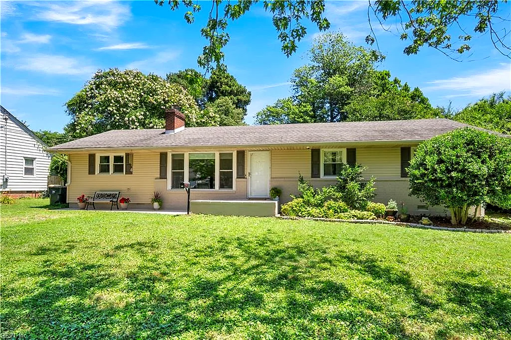 711 Jackson DR, WILLIAMSBURG VA 23185