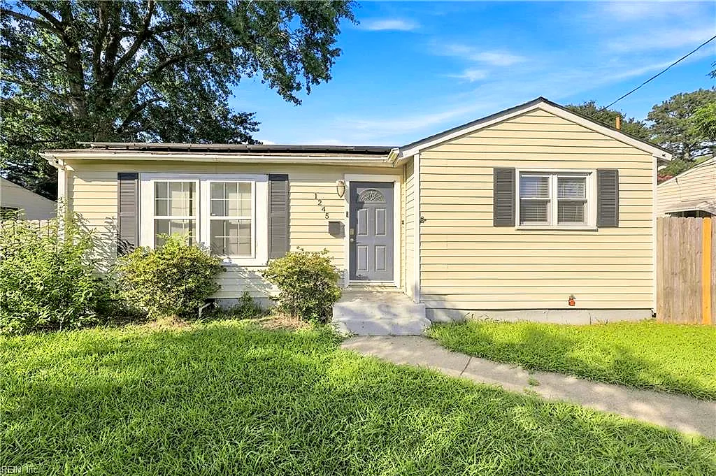 1245 Great Bridge BLVD, CHESAPEAKE VA 23320