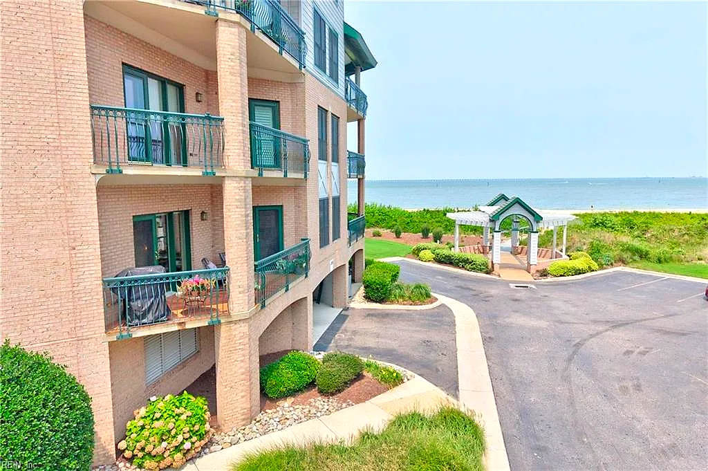 3248 Page Ave #104, Virginia Beach — photo