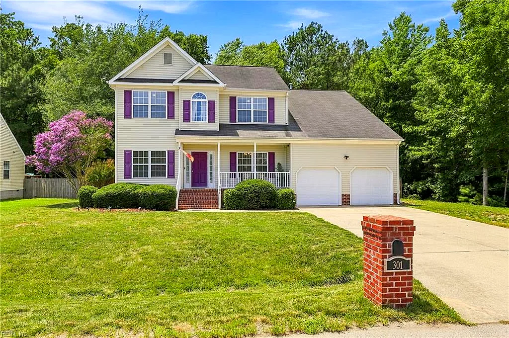 301 Forest View LN, SMITHFIELD VA 23430