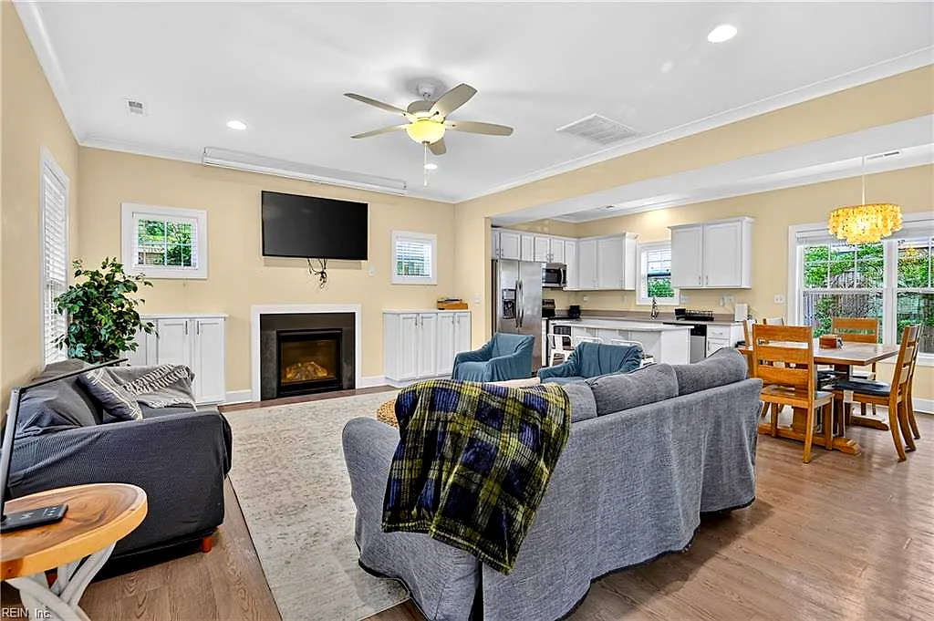 415 22 1/2 St St, Virginia Beach — photo
