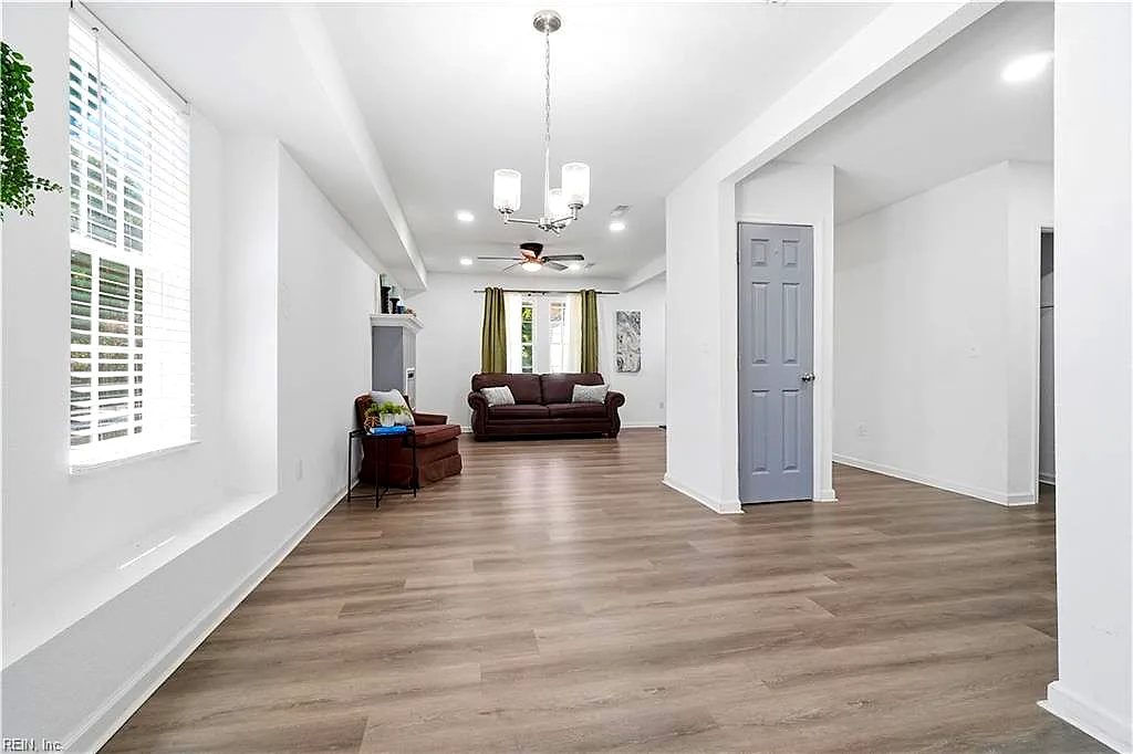 874 Rugby St, Norfolk — photo