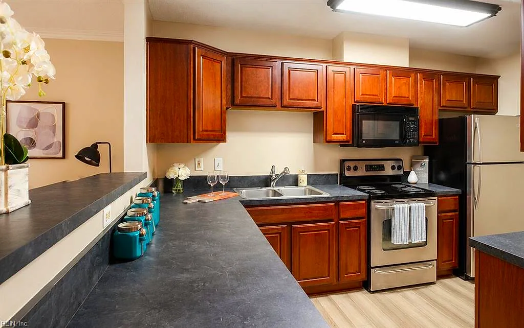 207 Westover Ave #202, Norfolk — photo