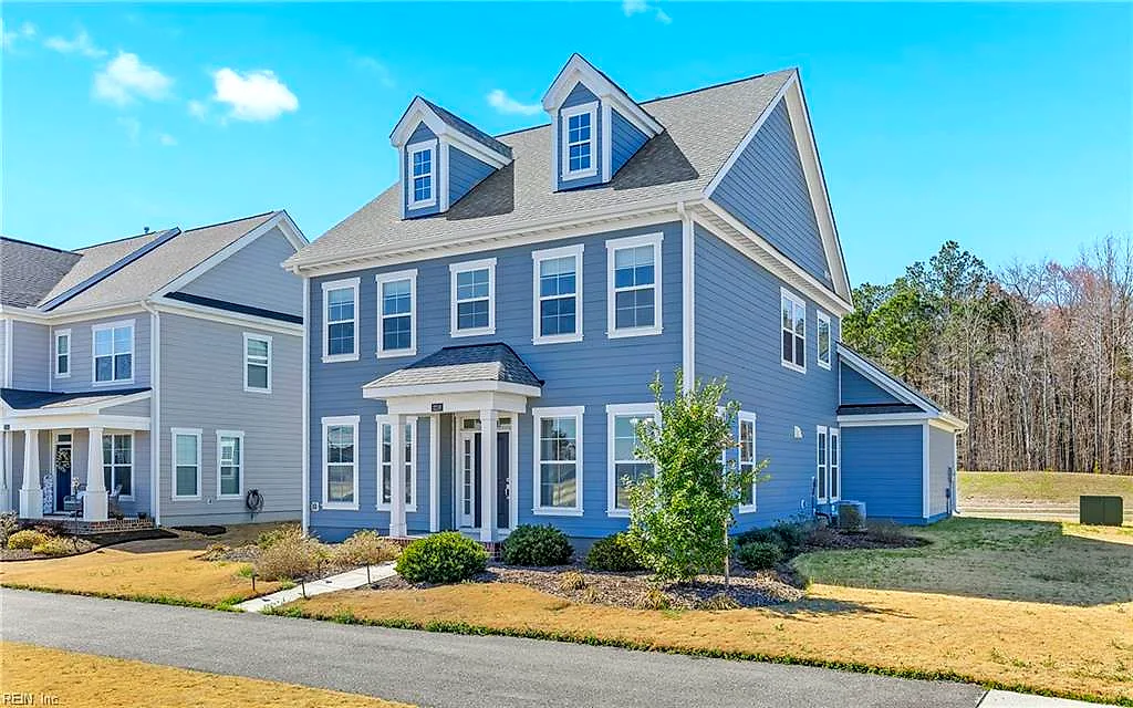 2216 Hampton Roads PW, CHESAPEAKE VA 23321