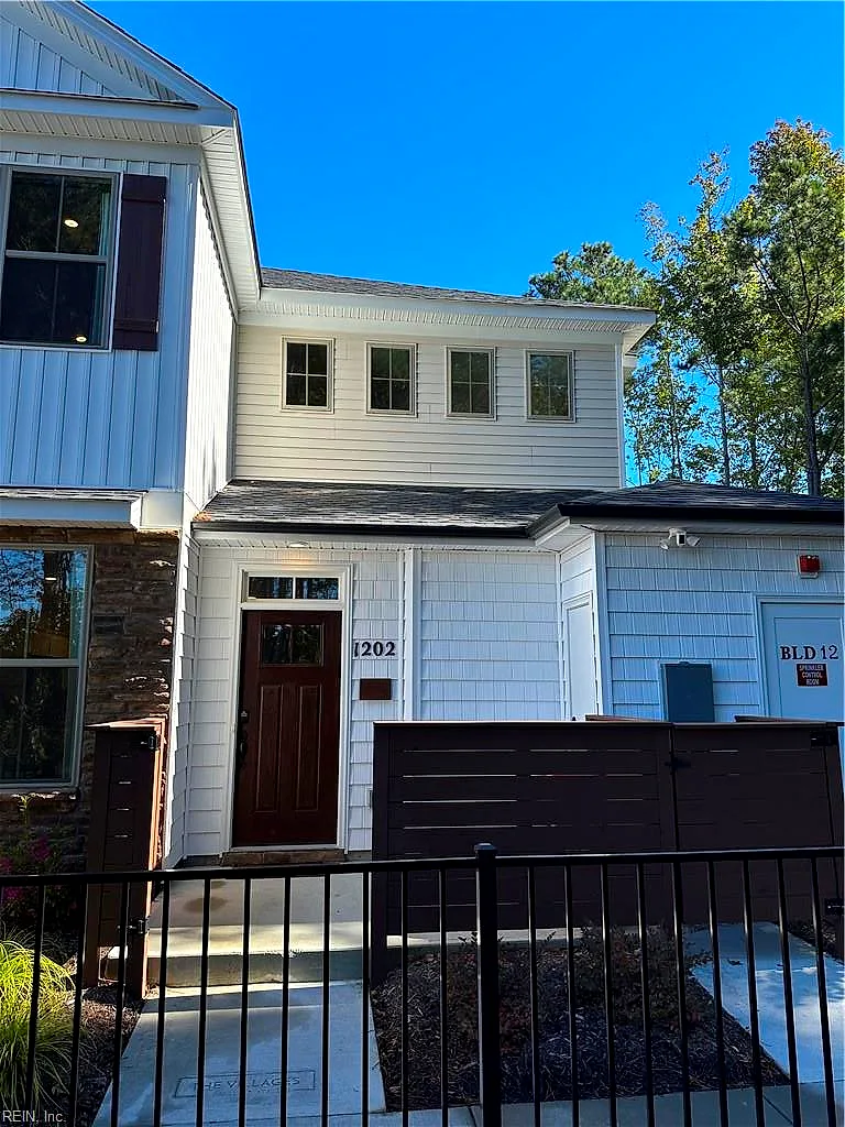 1902 Kathy Ann WAY E, CARROLLTON VA 23314