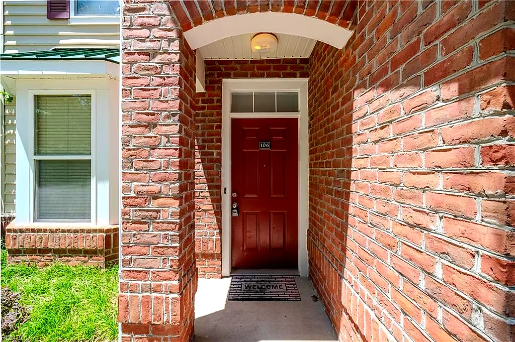 704 River Rock Way #106, Newport News — photo