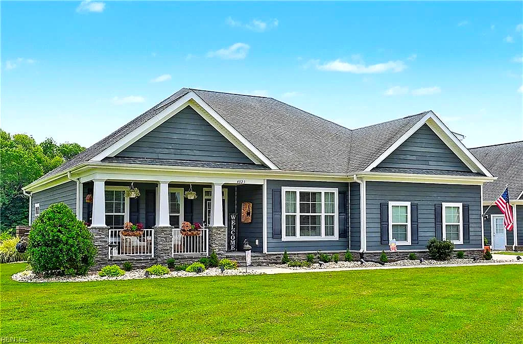 4023 Michael DR, SUFFOLK VA 23432