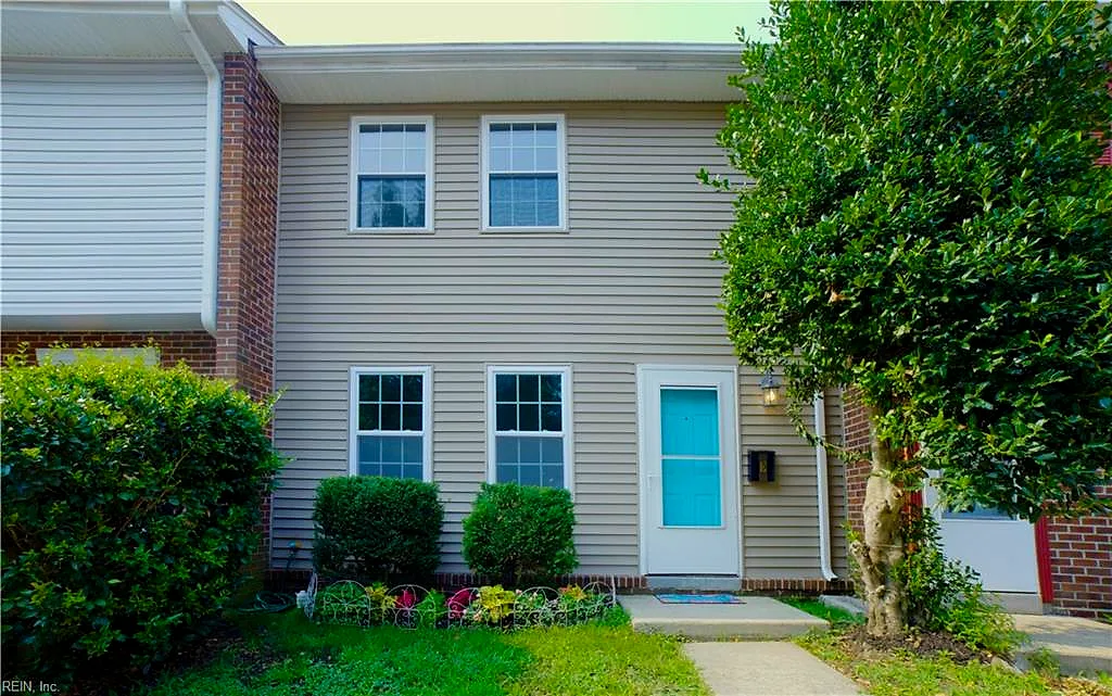 410 Savage Drive DR #E, NEWPORT NEWS VA 23602