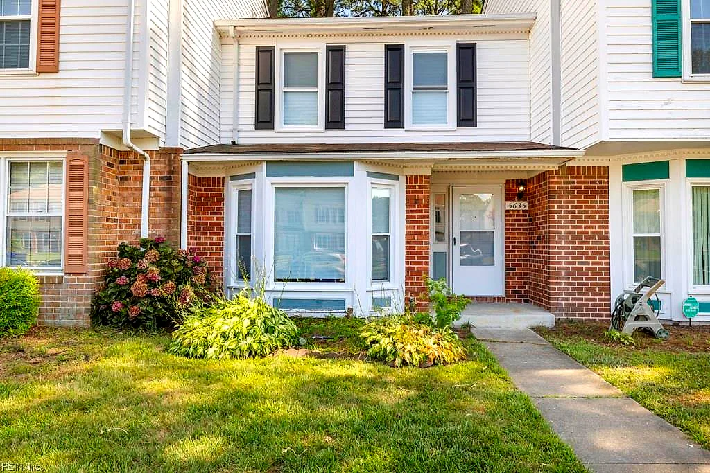 5635 Picadilly Ln, Portsmouth — photo