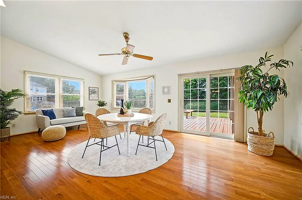 3505 Kings Lake DR, VIRGINIA BEACH VA 23452