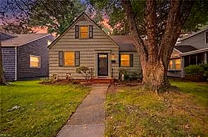 1515 Longwood DR, NORFOLK VA 23508