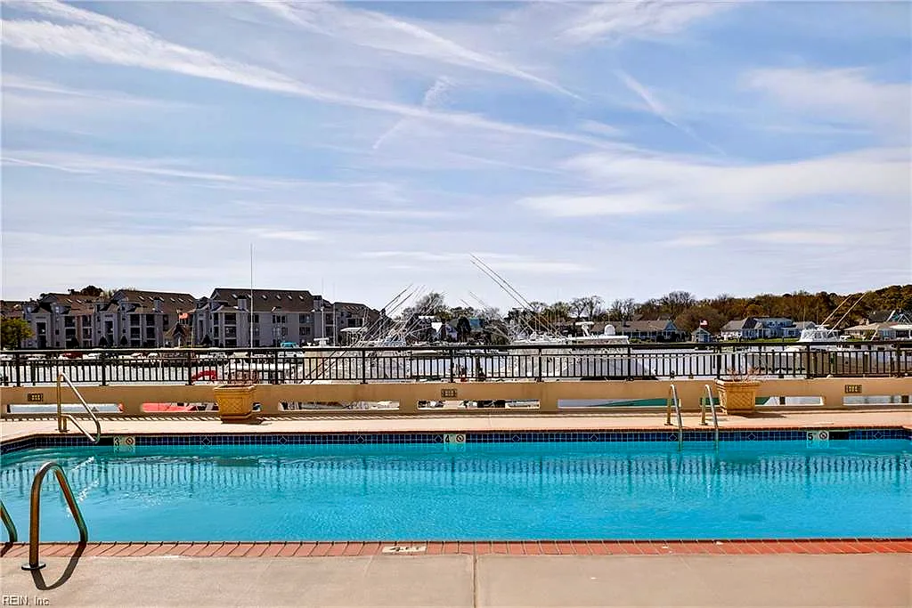 500 Winston Salem Ave #103, Virginia Beach — photo