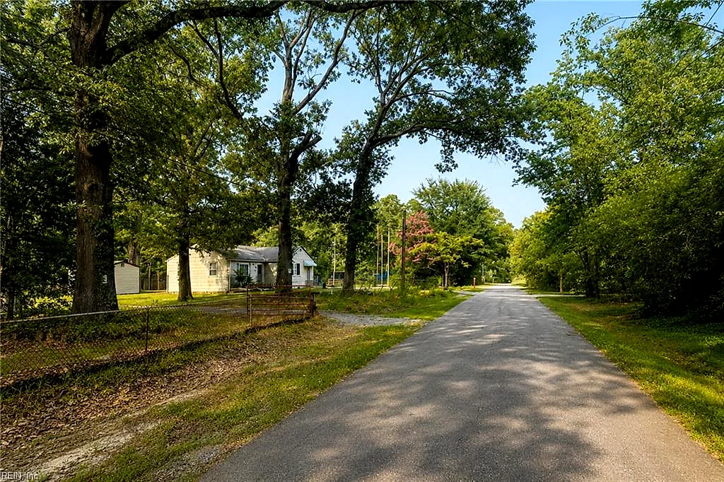 2004 Girard Ave, Chesapeake — photo