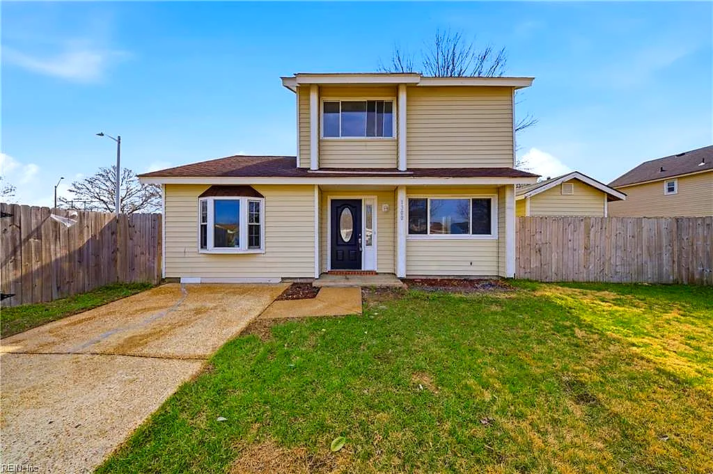 1300 Riverside Dr, Virginia Beach — photo