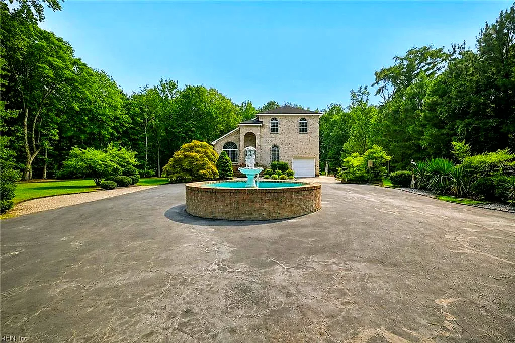 2321 Princess Anne RD, VIRGINIA BEACH VA 23456