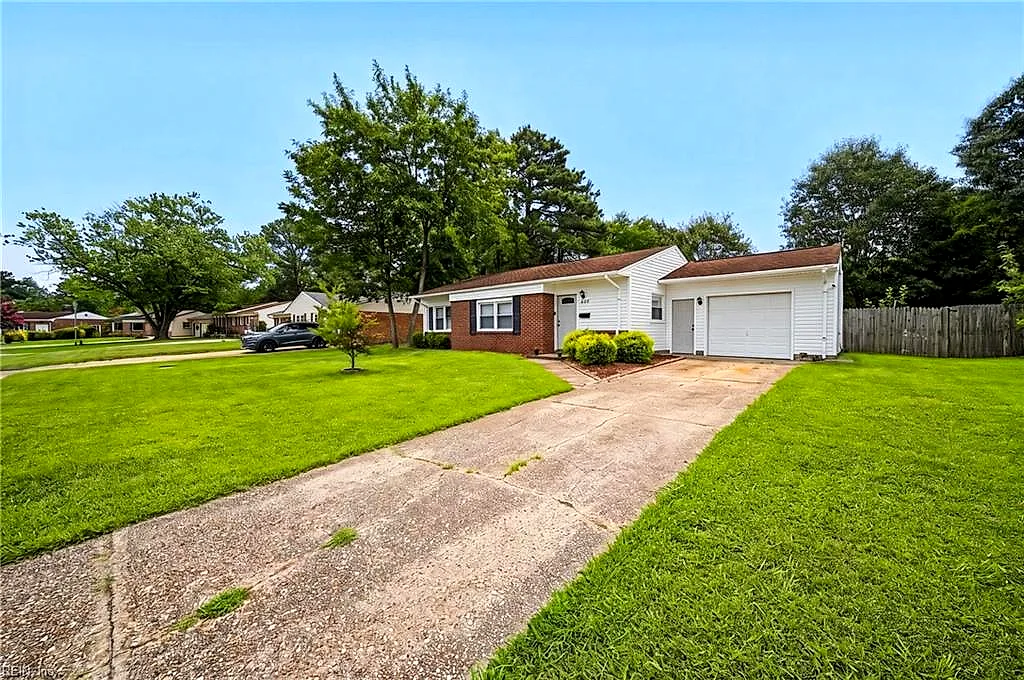 3917 W Colonial Pw, Virginia Beach — photo