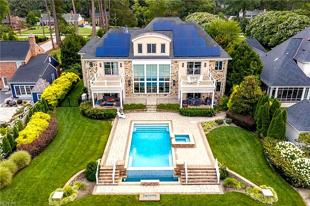 809 Riverside Dr, Newport News — photo