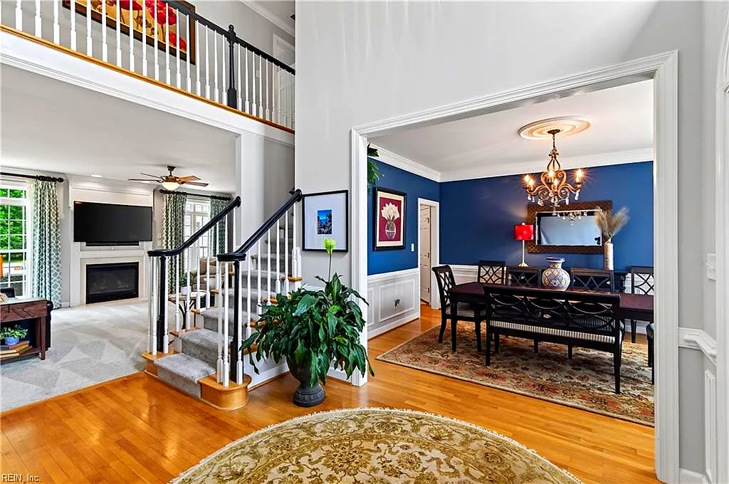 808 Water Fowl Dr, Yorktown — photo