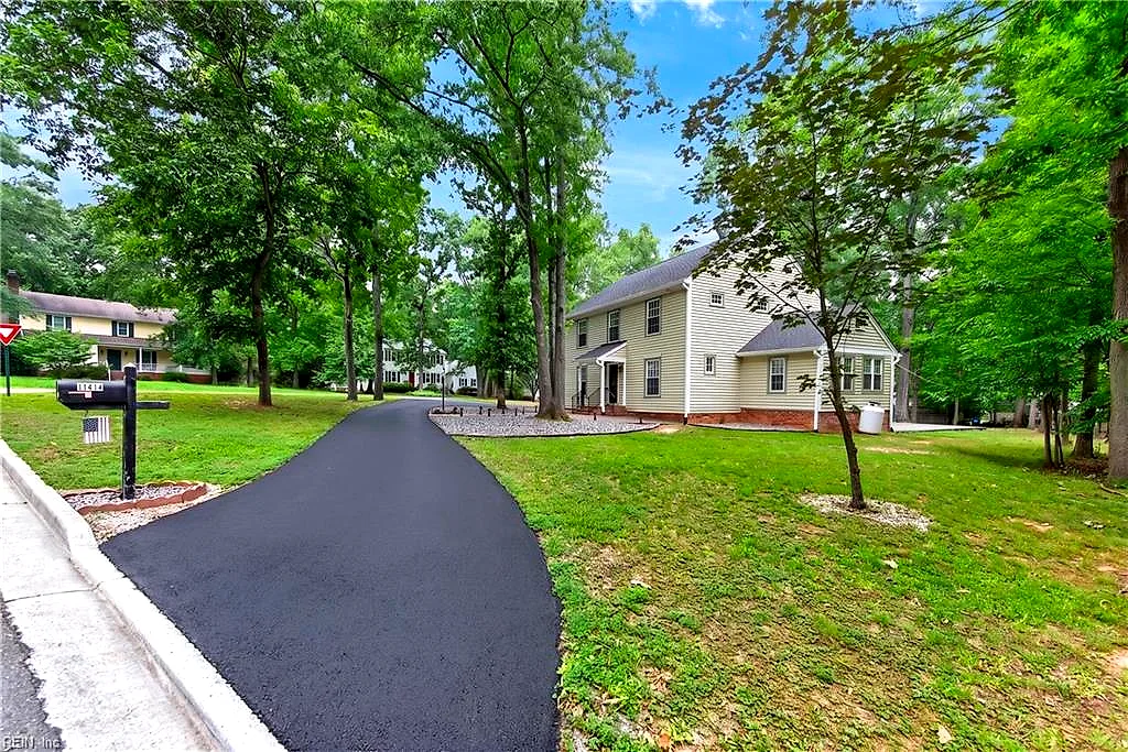 11414 Lindenshire Ln, Richmond — photo