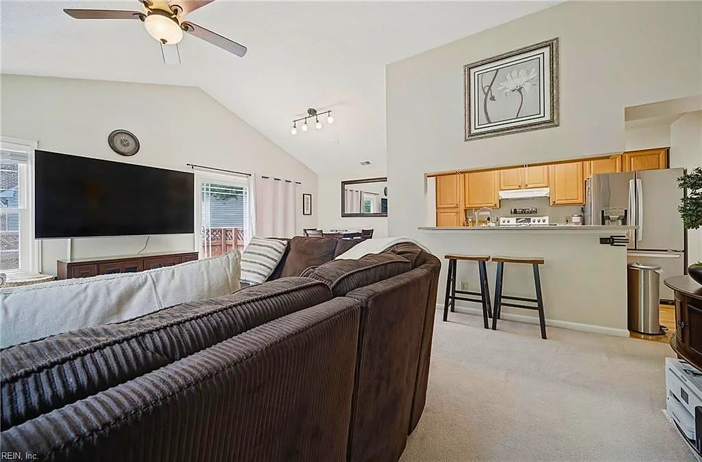 800 Shenandoah River Rd, Chesapeake — photo