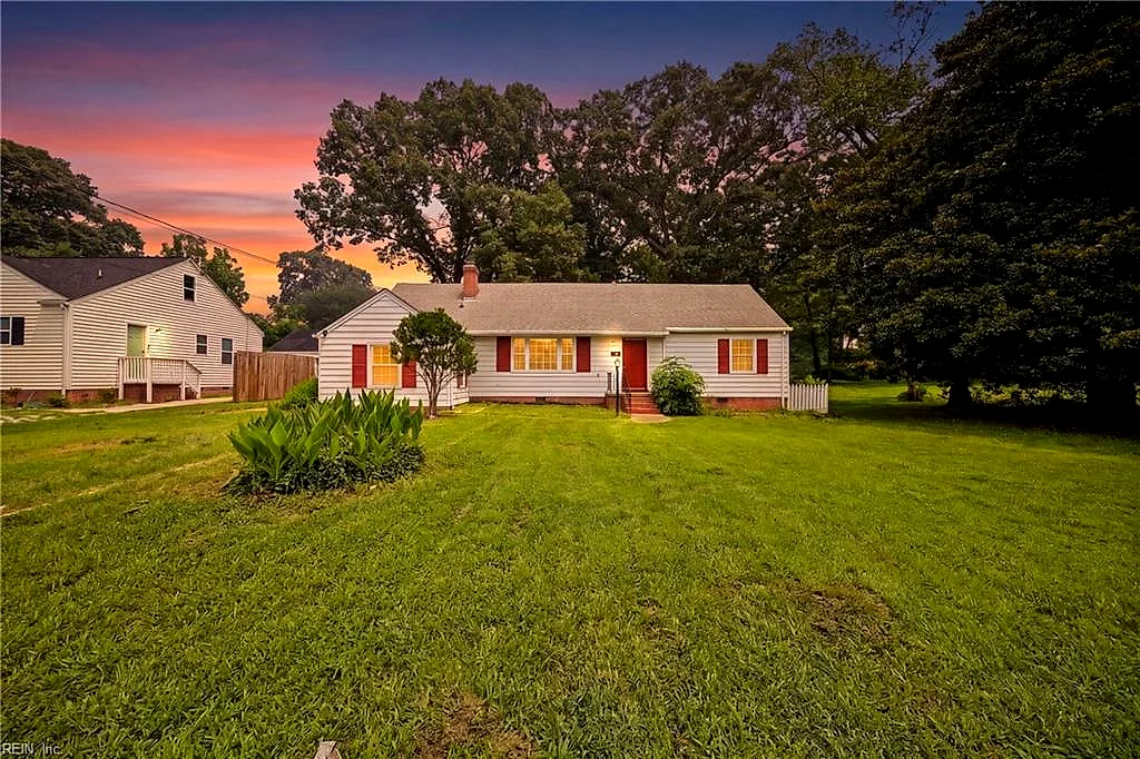 913 Jackson DR, WILLIAMSBURG VA 23185