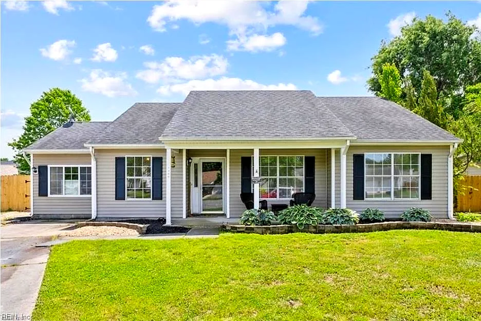 1246 Woods Way, Chesapeake — photo