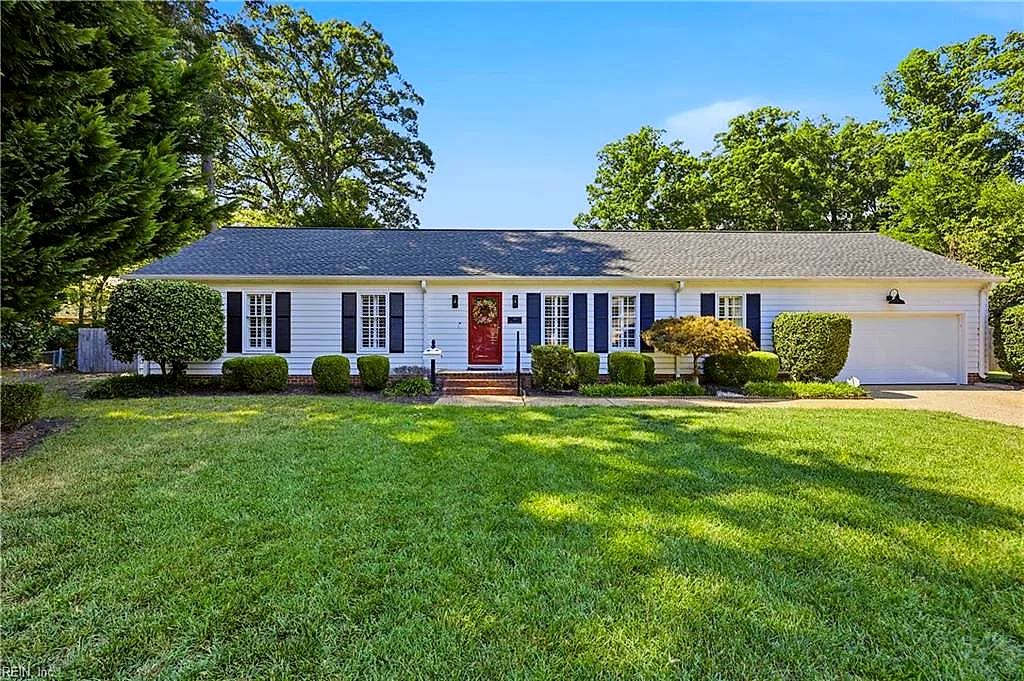 919 Weldun Ct, Newport News — photo