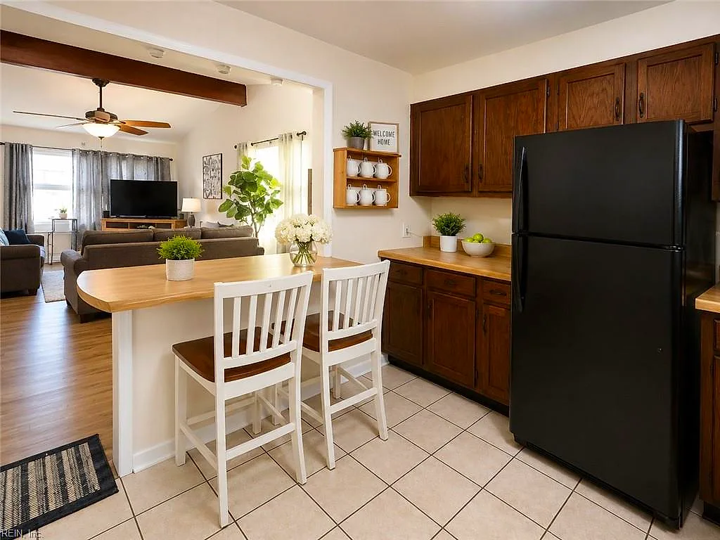 1505 Sparrow Rd, Chesapeake — photo