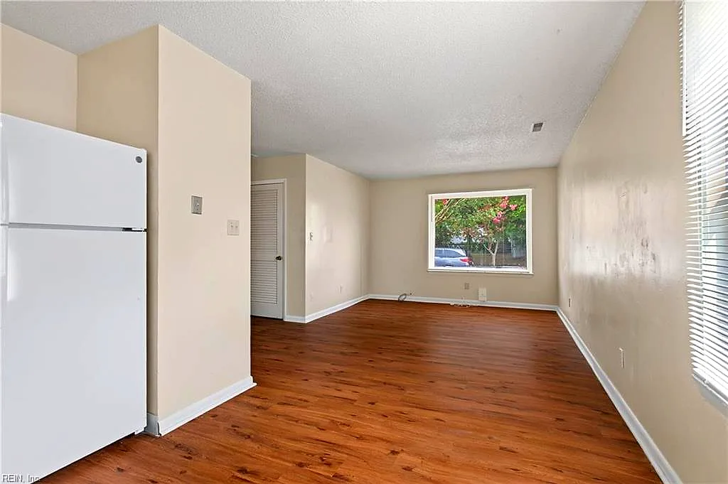 2344 Grandy Ave #B, Norfolk — photo