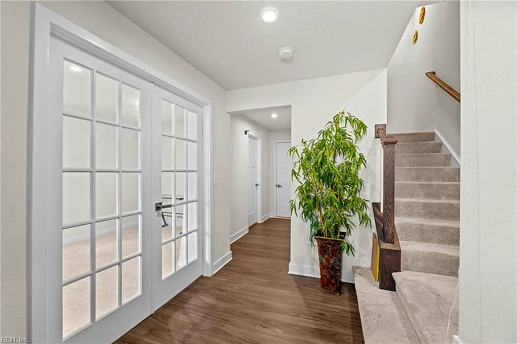 1732 Defiance Dr, Chesapeake — photo