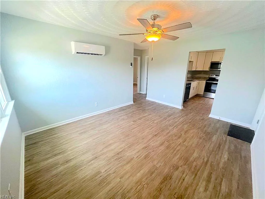1208 W Ocean View Ave #5, Norfolk — photo