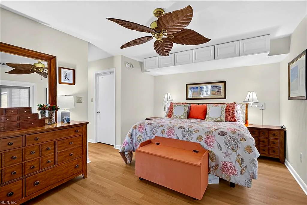 3756 Surry Rd, Virginia Beach — photo