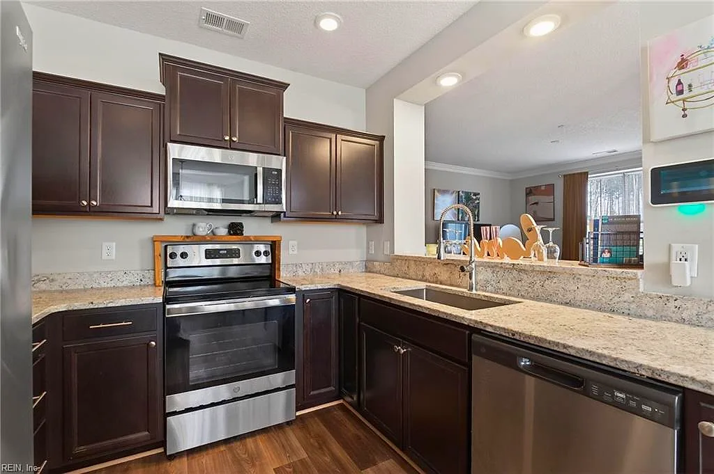 601 Kathy Ann Way, Carrollton — photo