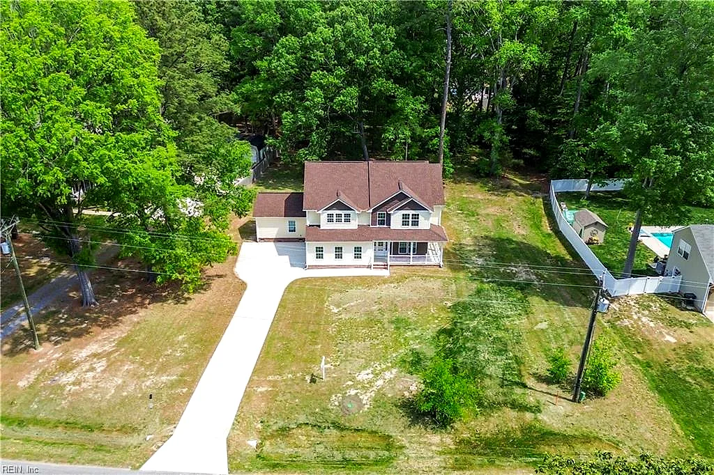 307 Smithfield BLVD, SMITHFIELD VA 23430