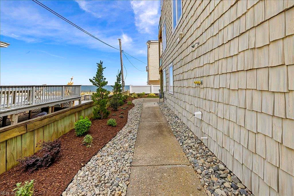 4508 Ocean View Ave, Virginia Beach — photo