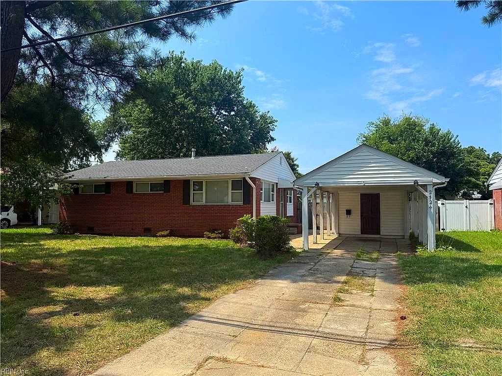 2524 E Little Creek Rd, Norfolk — photo