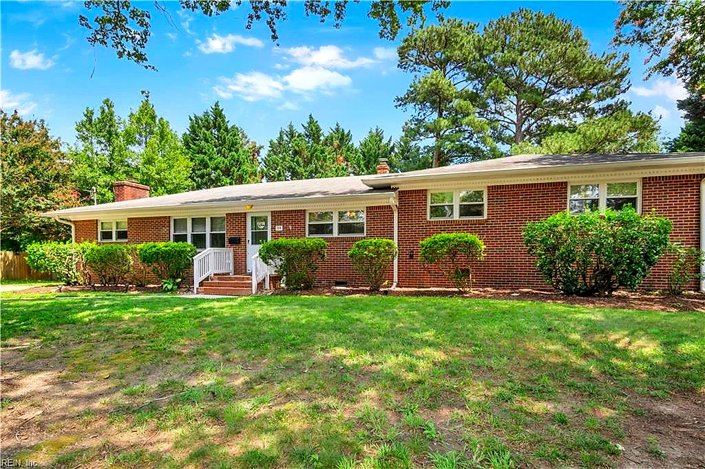 114 Thomas Nelson Ln, Williamsburg — photo