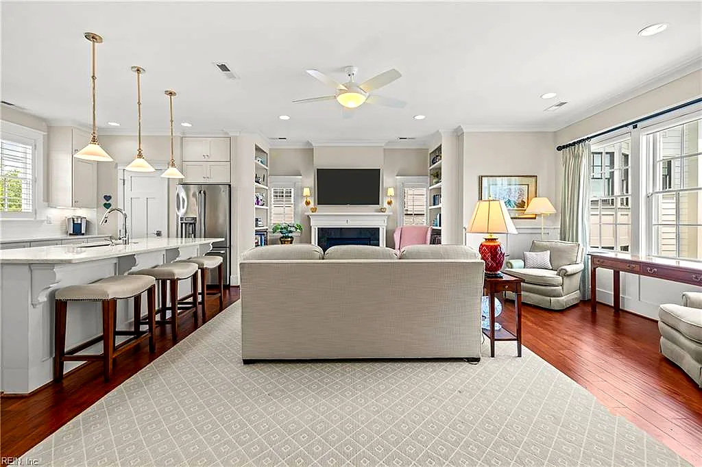 4056 Harlow St, Virginia Beach — photo