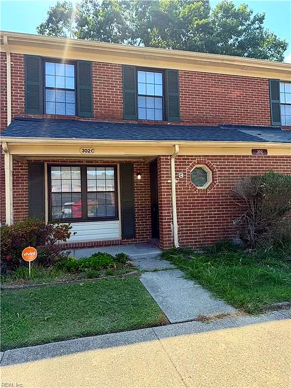 302 Circuit Ln #C, Newport News — photo