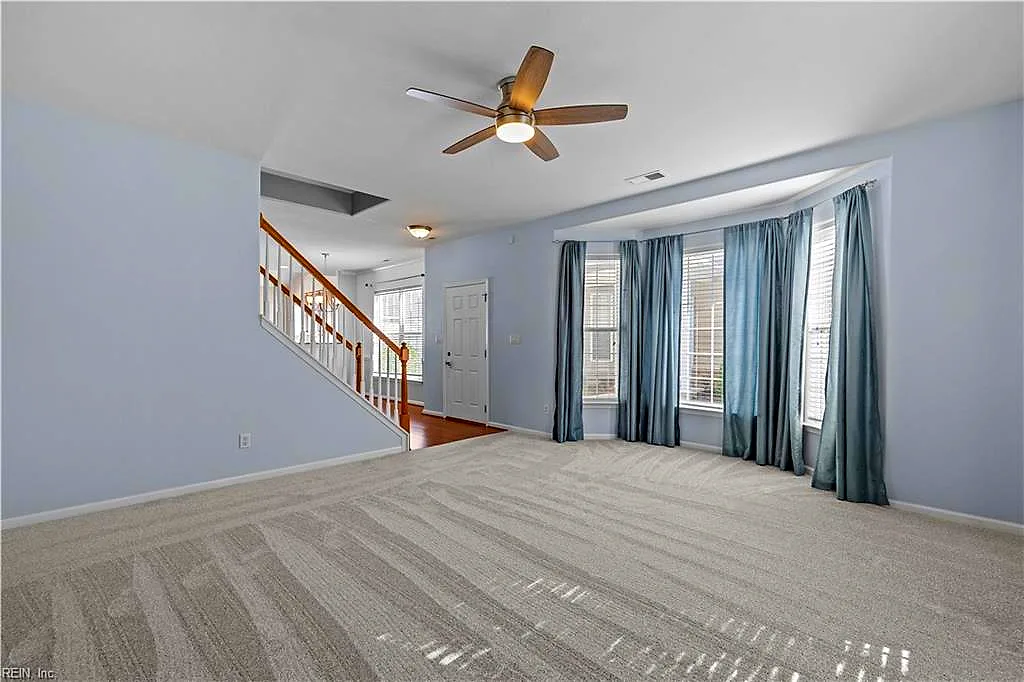 1001 Lambourne Ln, Virginia Beach — photo