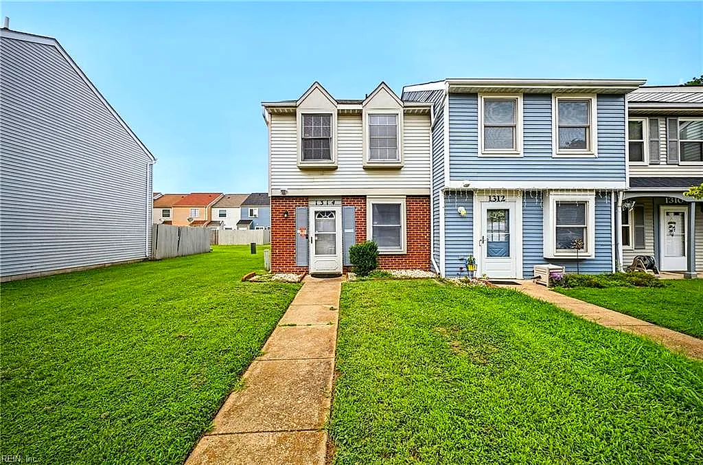 1314 Peabody DR, HAMPTON VA 23666