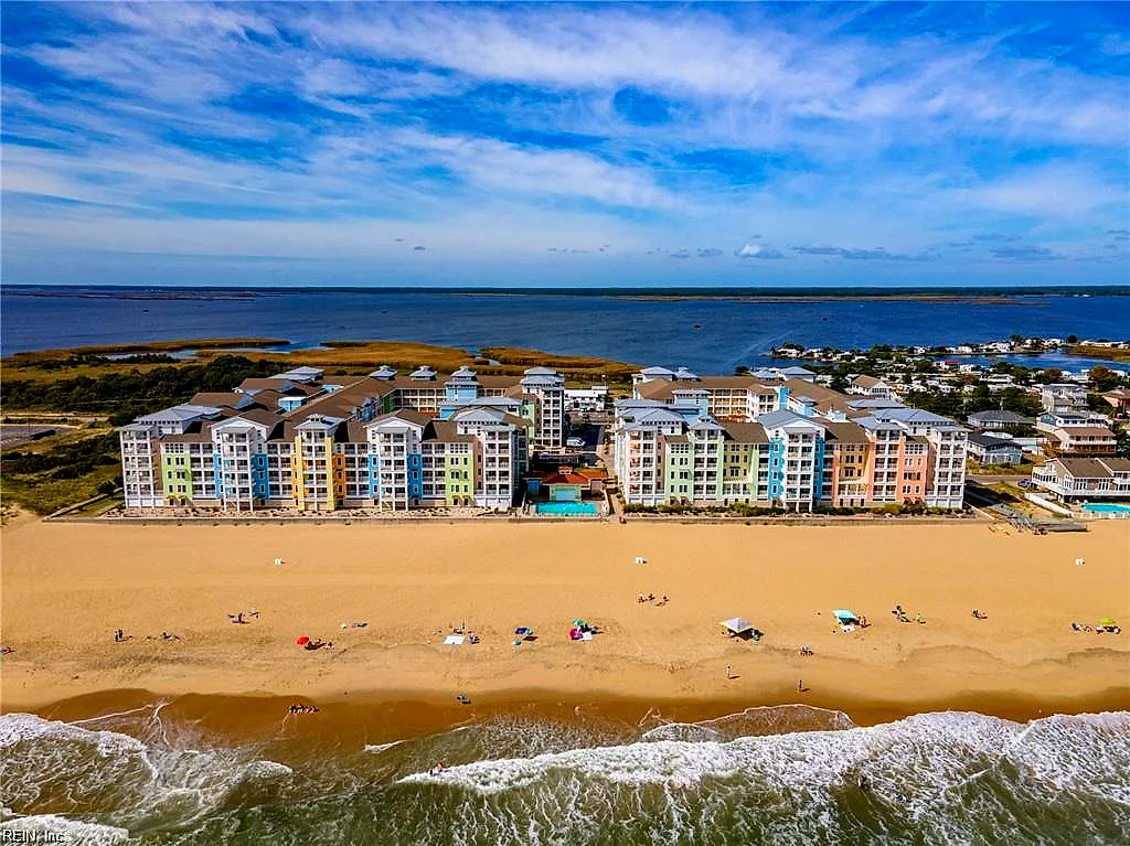 3700 Sandpiper RD #102A, VIRGINIA BEACH VA 23456