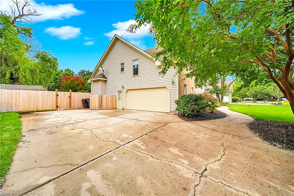 2505 Rhodes Ct, Virginia Beach — photo