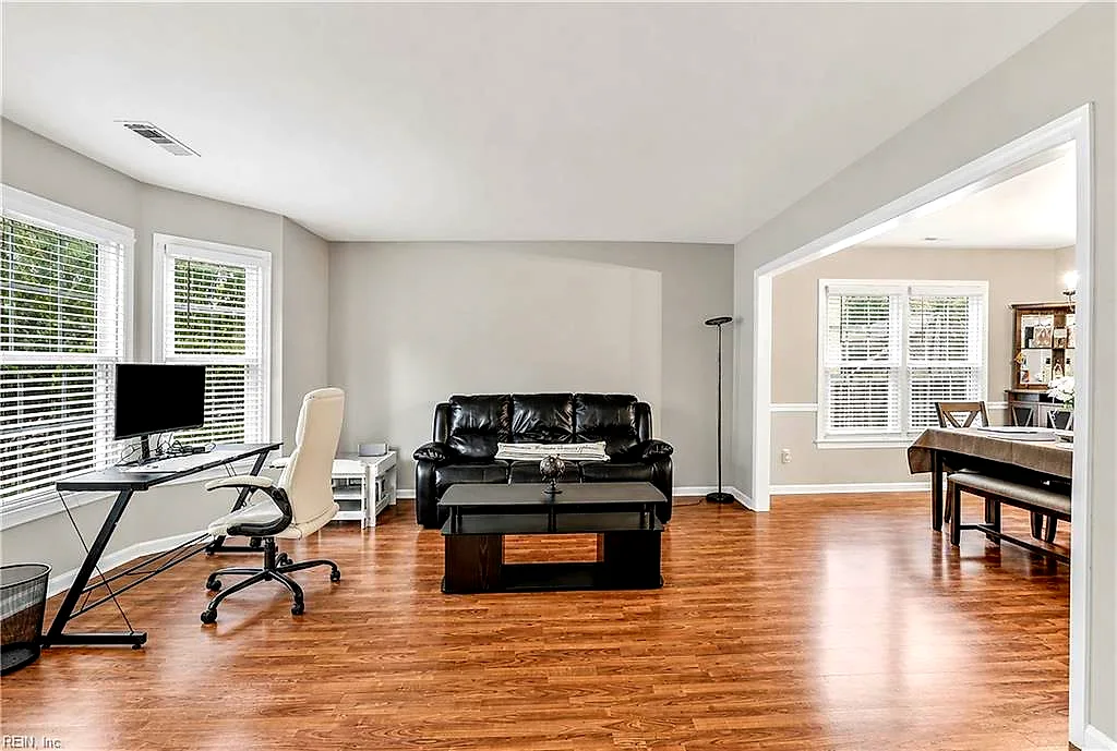 5429 Club Head Rd, Virginia Beach — photo