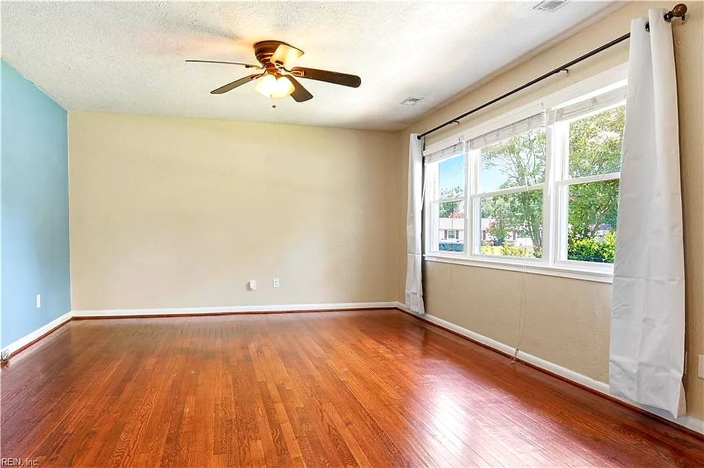 3869 William Penn Blvd, Virginia Beach — photo